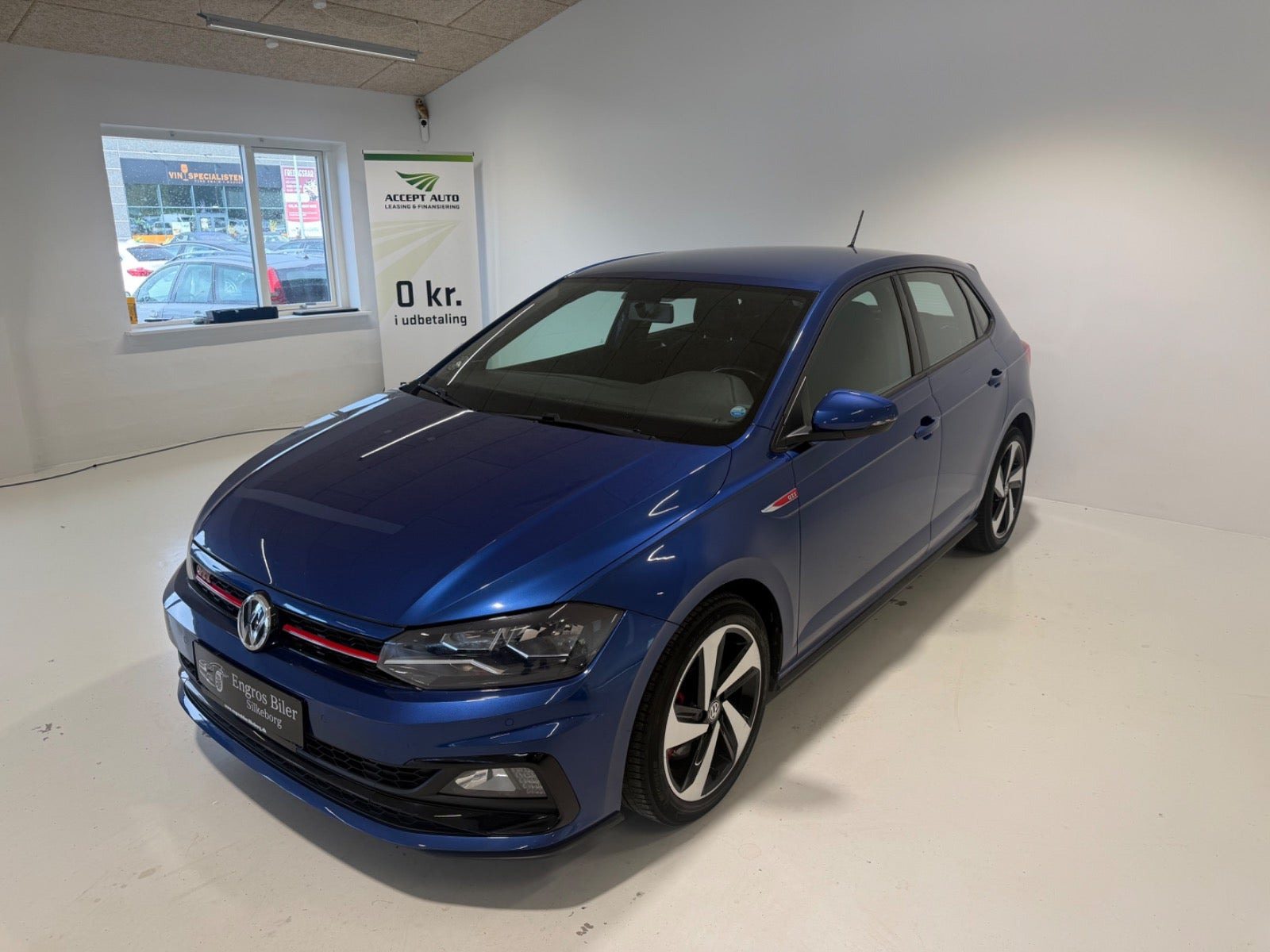 Blå VW Polo fra 2018