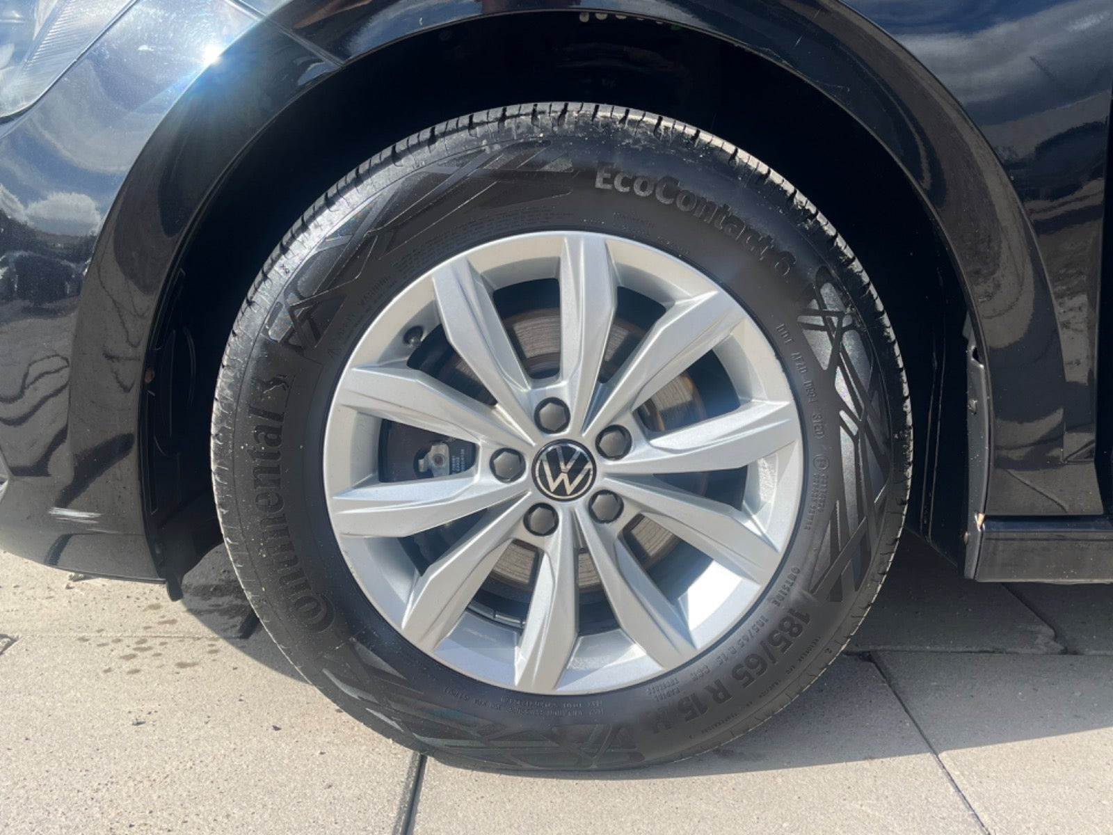 Sort VW Polo fra 2021