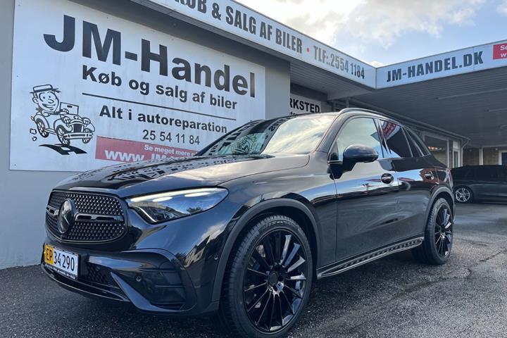 Sort Mercedes GLC300 d fra 2023