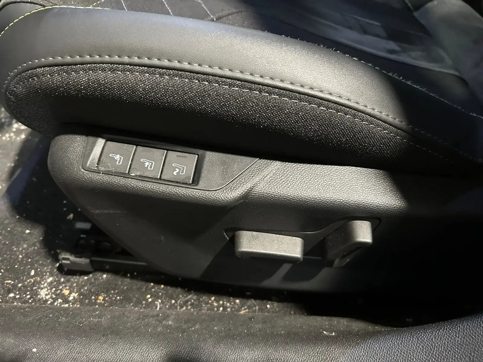 undefined Peugeot e-208 fra 2023
