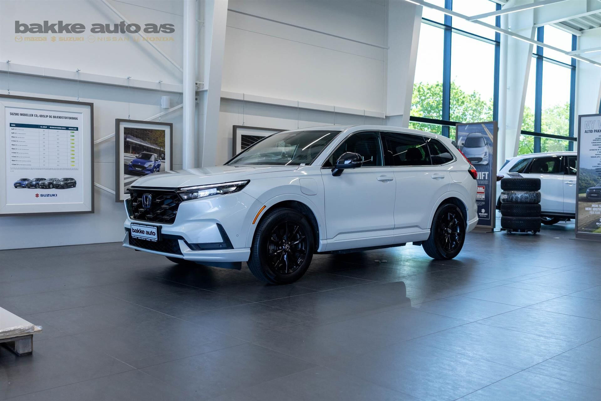 Honda CR-V 2,0 i-MMD  Plugin-hybrid Advance Tech E-CVT 184HK 5d Trinl. Gear