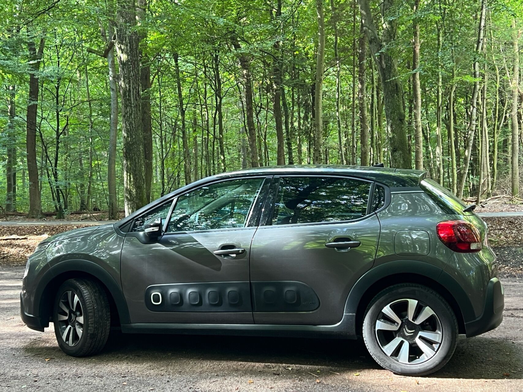 Grå Citroën C3 fra 2020