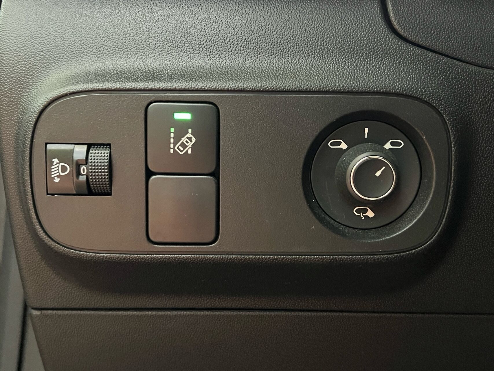 Grå Citroën C3 fra 2020