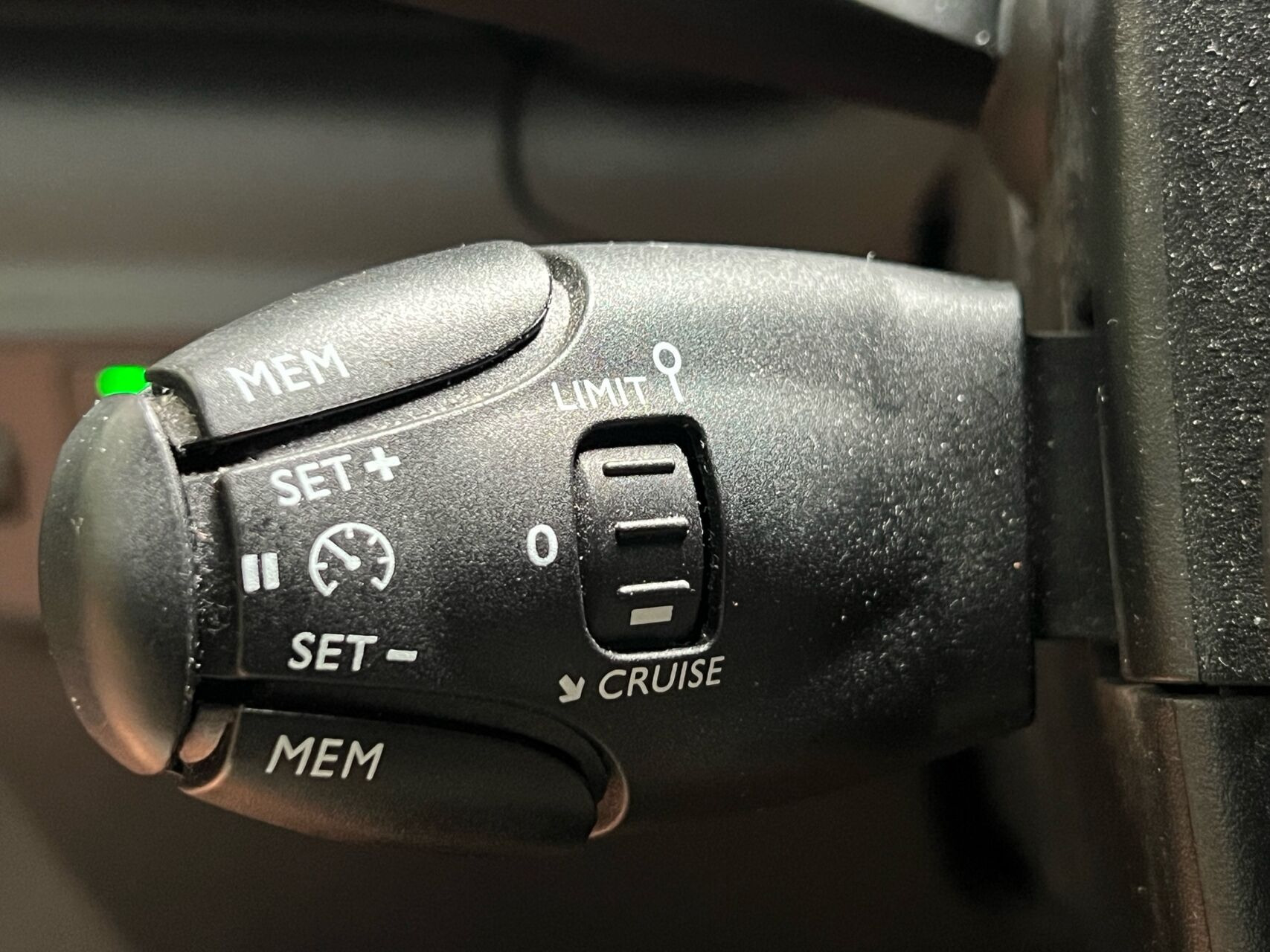 Grå Citroën C3 fra 2020