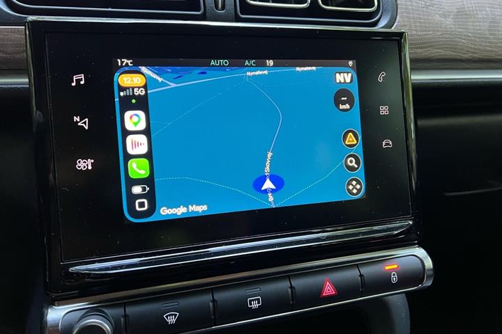 Grå Citroën C3 fra 2024