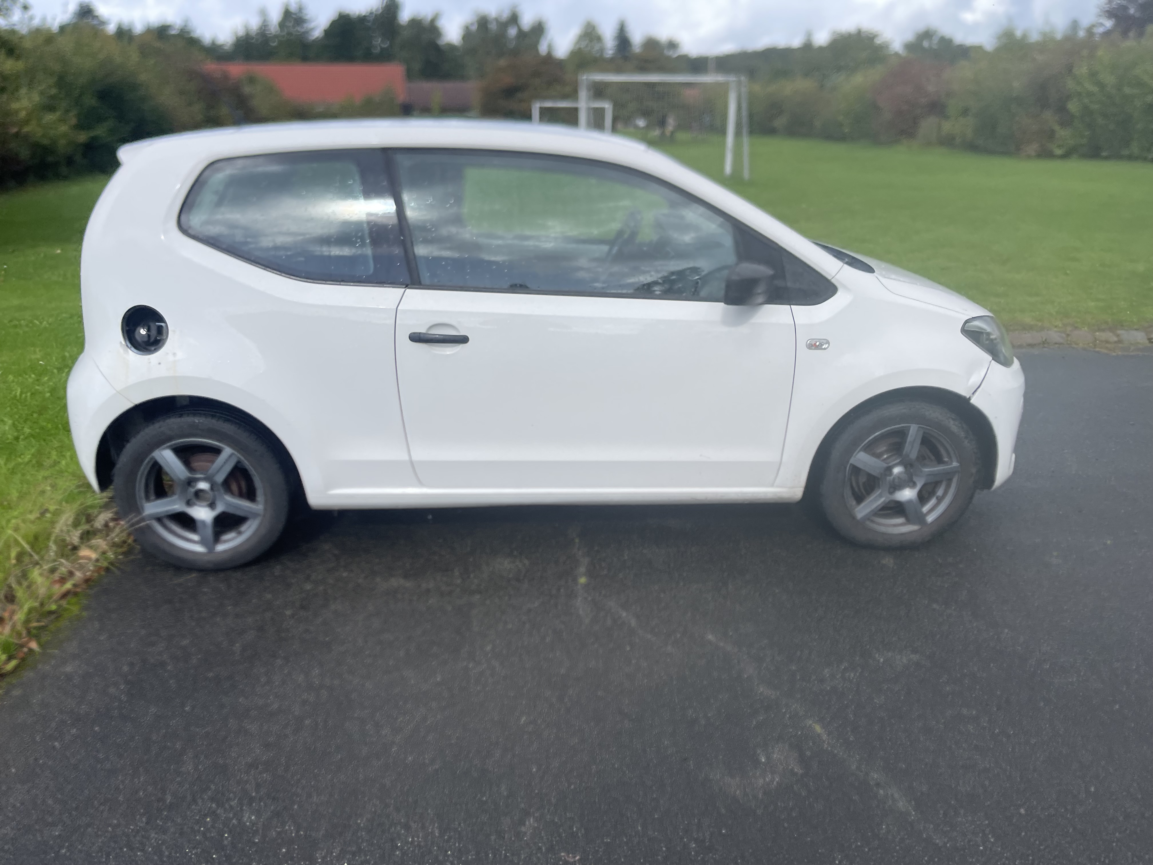Hvid VW UP! fra 2014