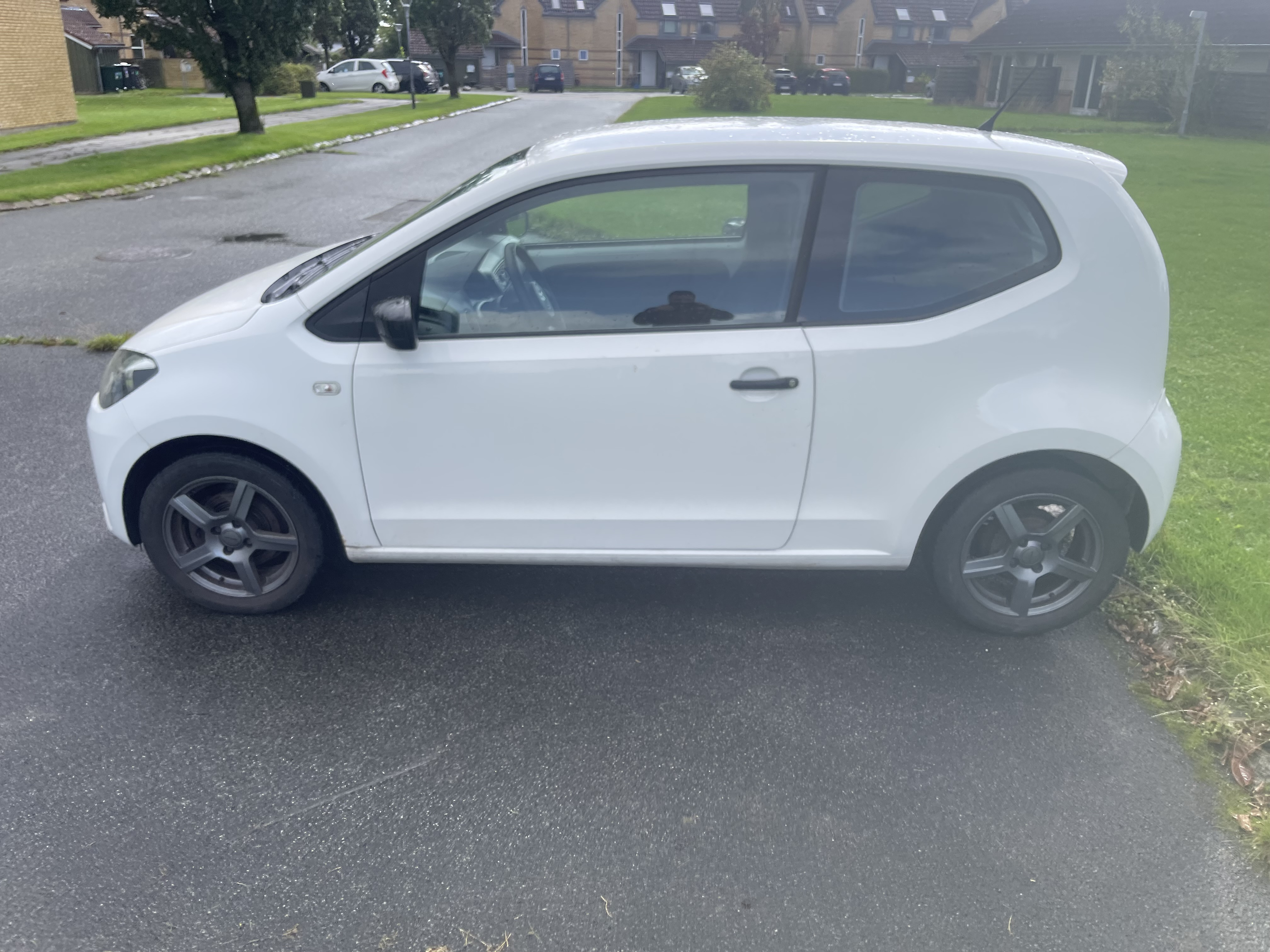 Hvid VW UP! fra 2014