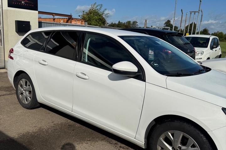 undefined Peugeot 308 fra 2016
