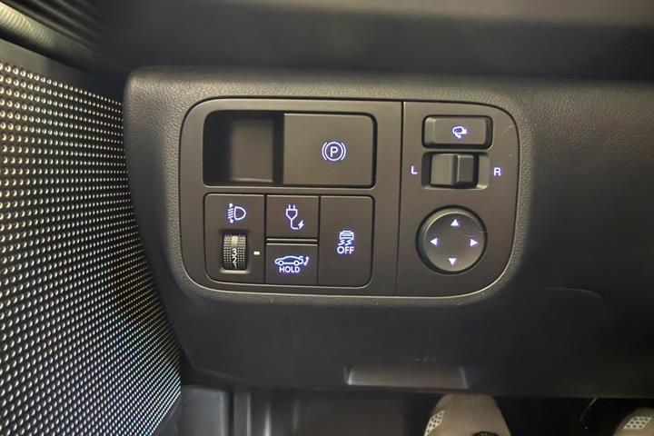 Blå Hyundai Ioniq 6 fra 2024