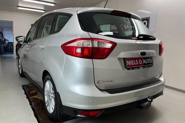 Sølv Ford C-MAX fra 2014