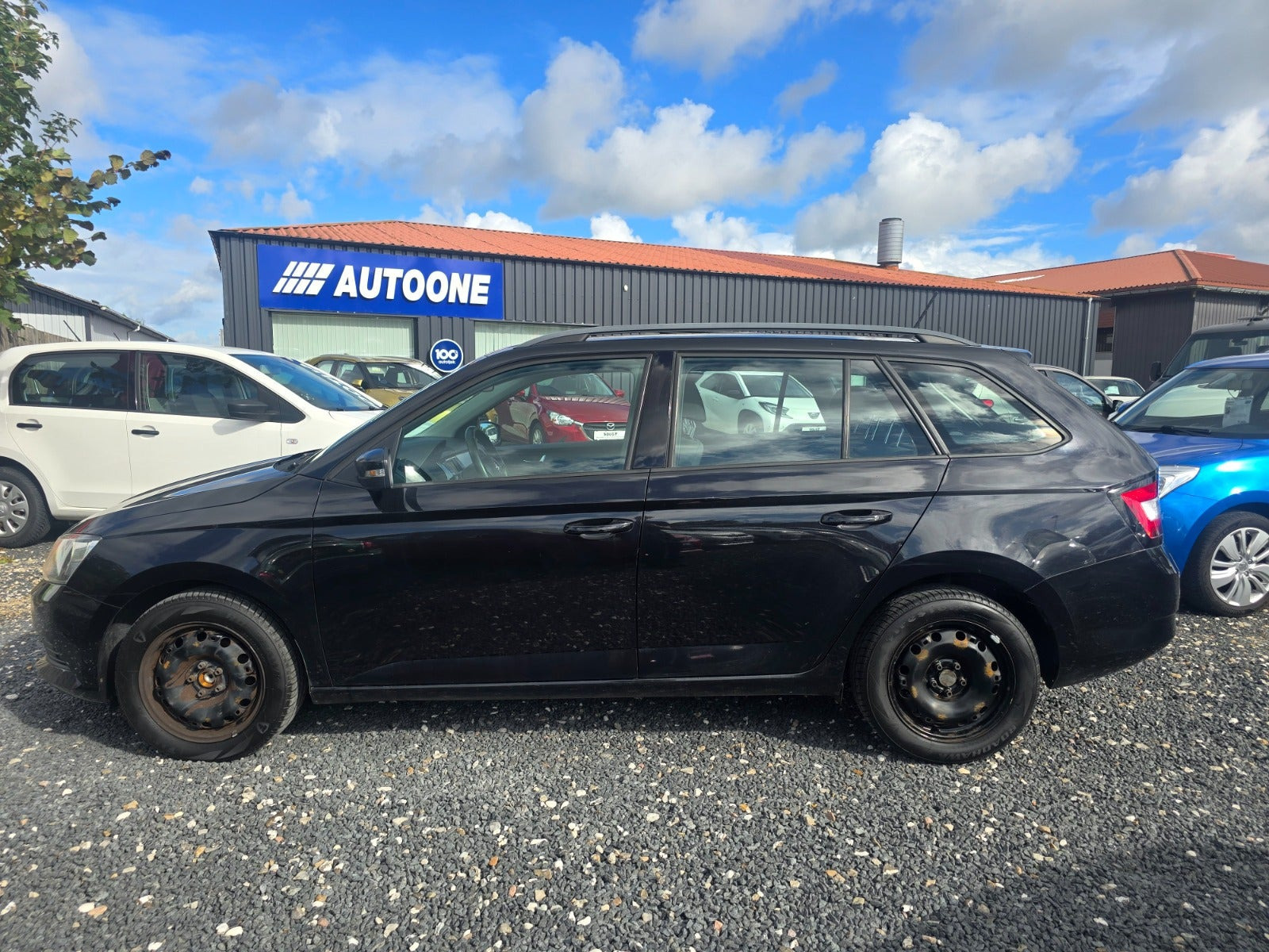 Sort Skoda Fabia fra 2017