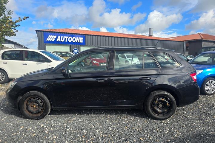 Sort Skoda Fabia fra 2017