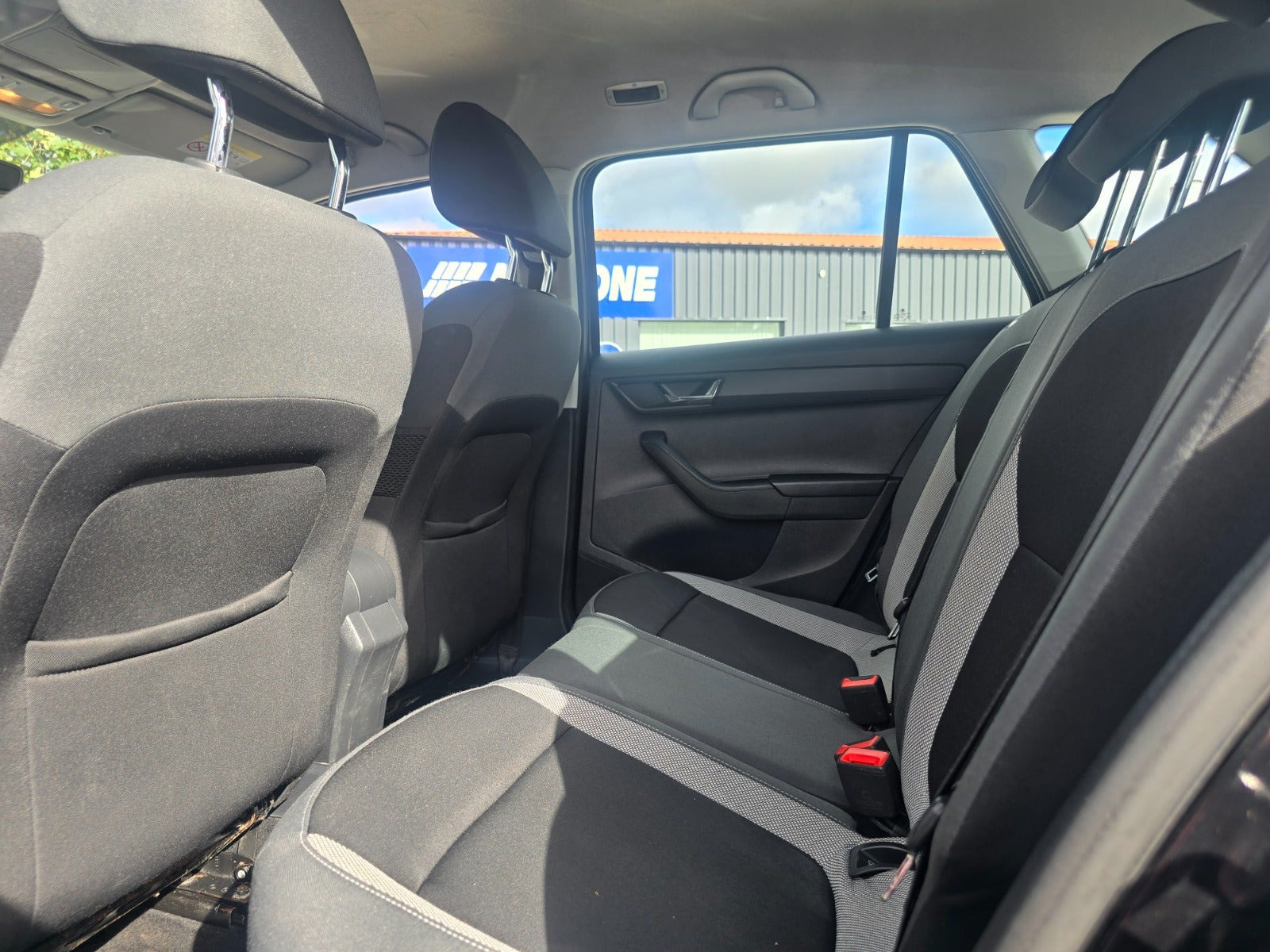 Sort Skoda Fabia fra 2017