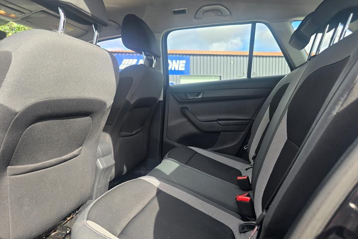 Sort Skoda Fabia fra 2017