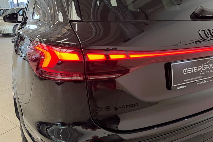Sort Audi Q6 e-tron fra 2027