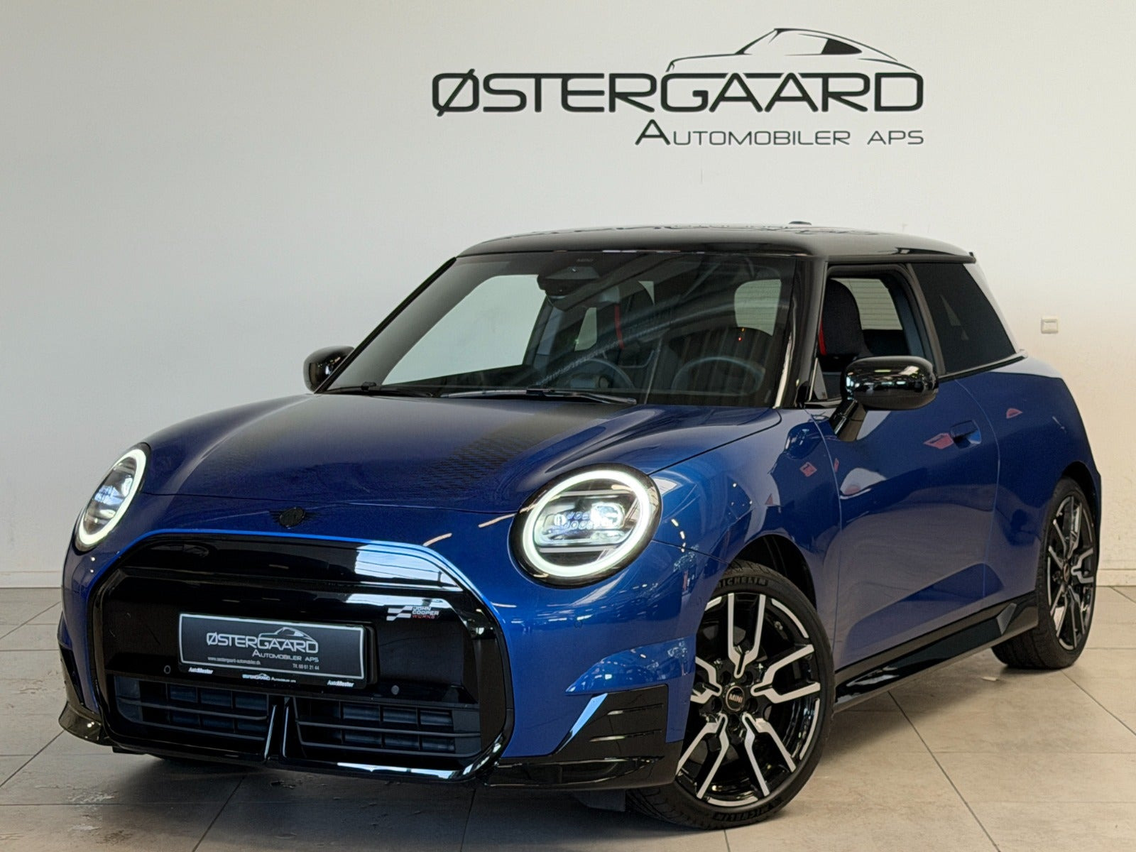 Mini Cooper SE JCW Trim M