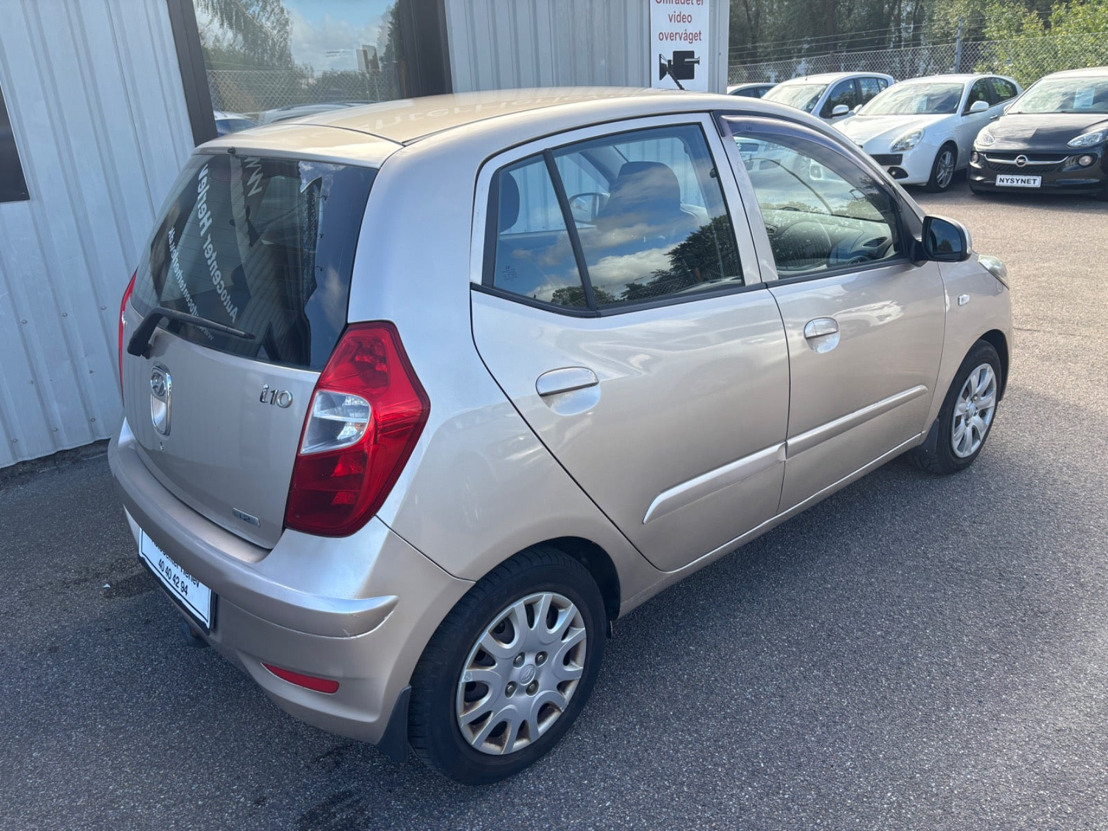Orange Hyundai i10 fra 2011