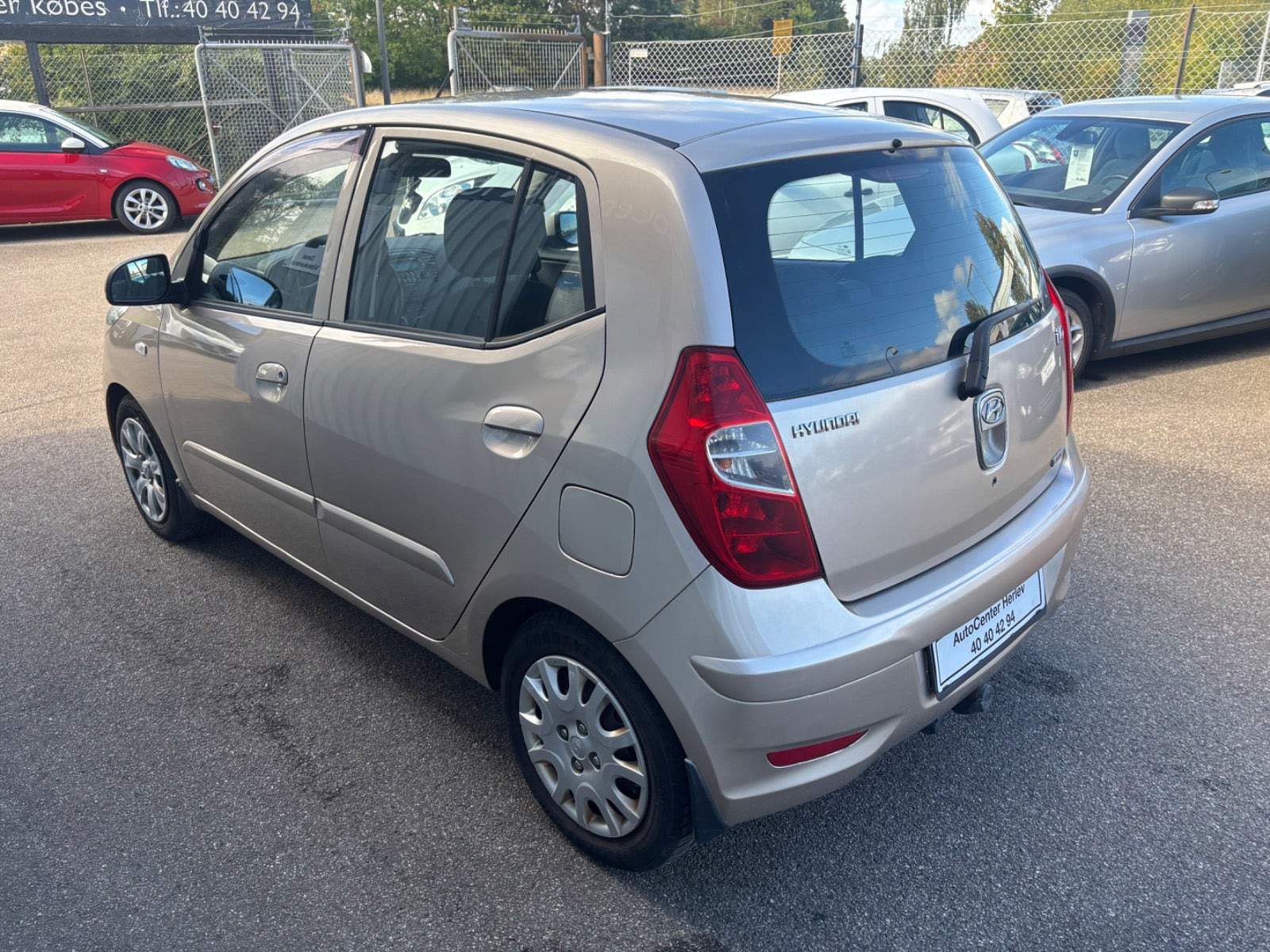 Orange Hyundai i10 fra 2011