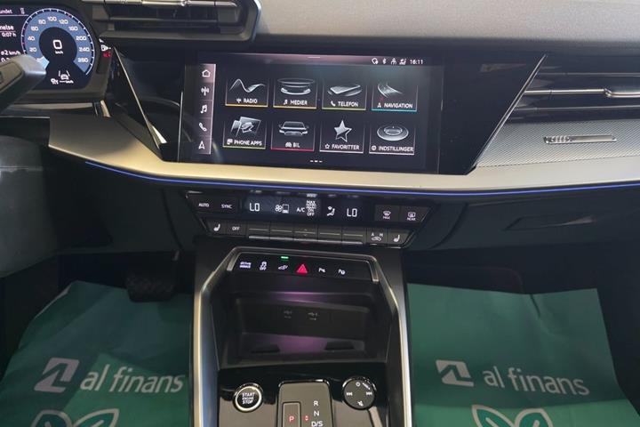 Grå Audi A3 fra 2021