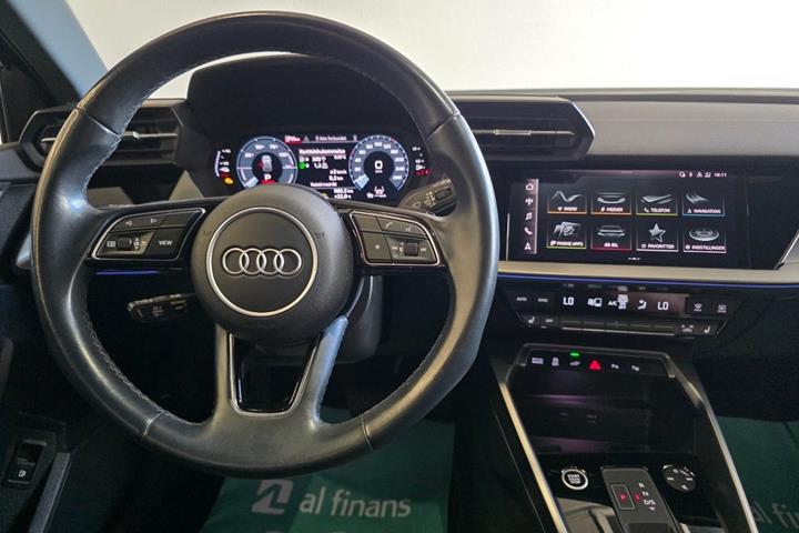 Grå Audi A3 fra 2021