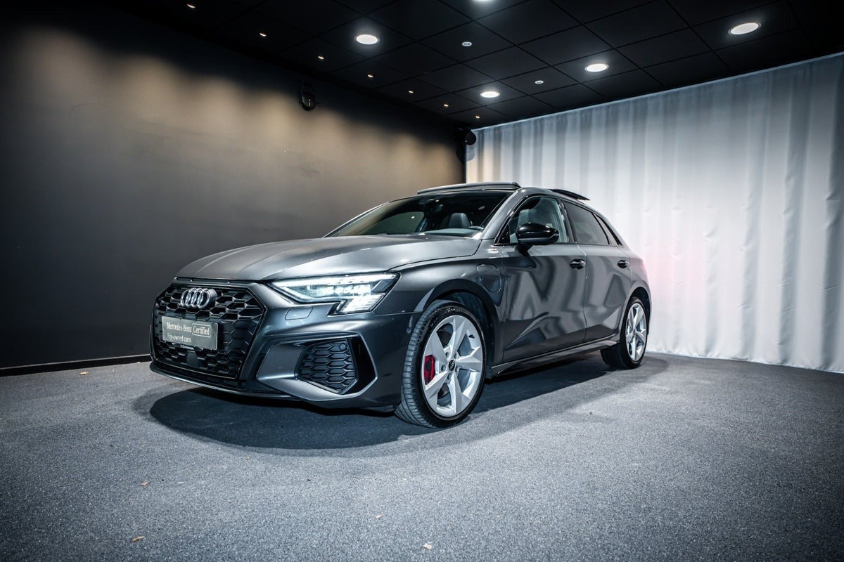 Audi A3 45 TFSi e S-line Sportback S-tr.
