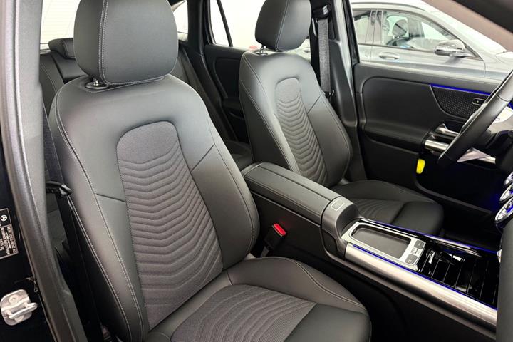 Sort Mercedes EQA250+ fra 2026