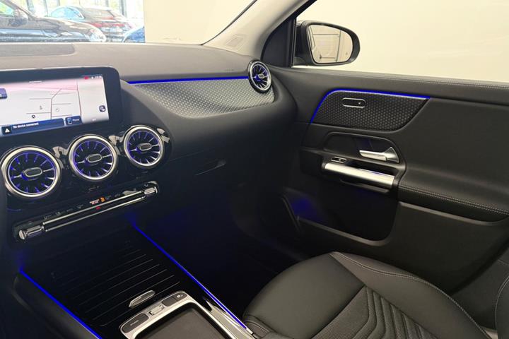 Sort Mercedes EQA250+ fra 2026