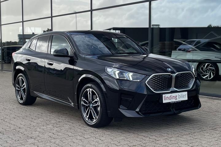 Sort BMW iX2 fra 2025