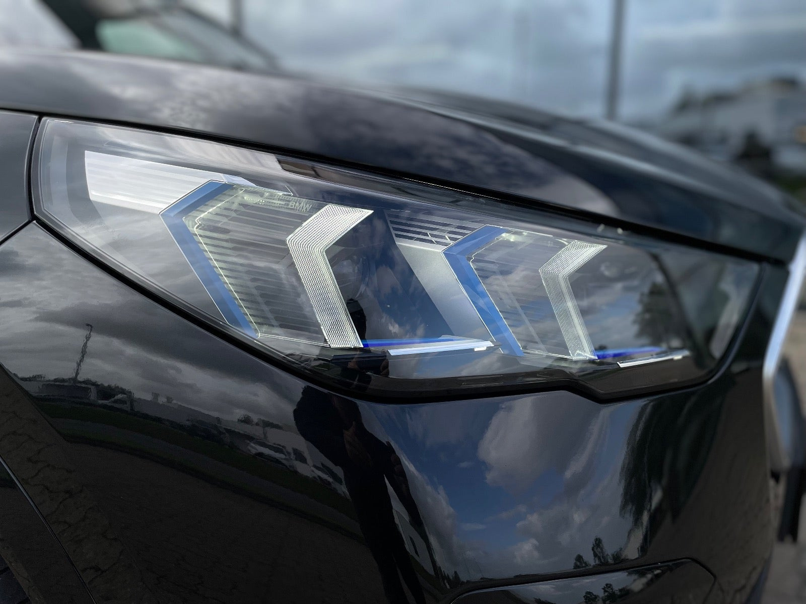 Sort BMW iX2 fra 2025