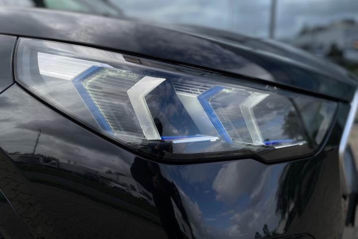 Sort BMW iX2 fra 2025