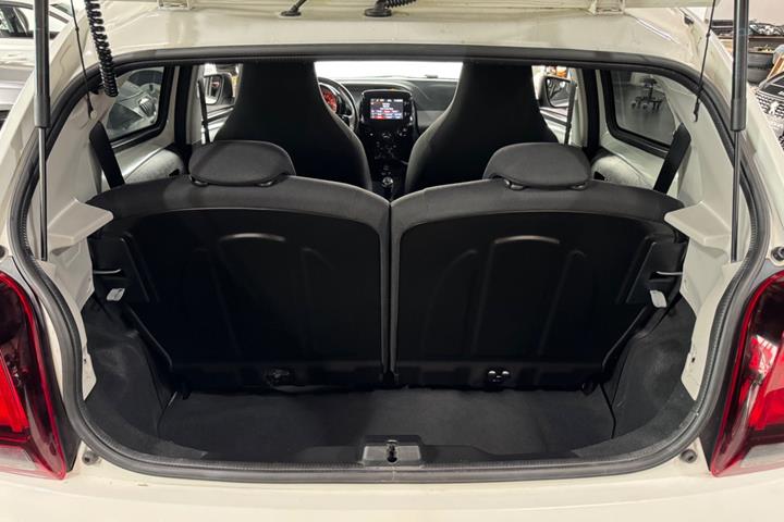 undefined Peugeot 108 fra 2016