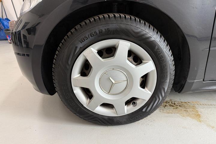 Sort Mercedes A180 fra 2009