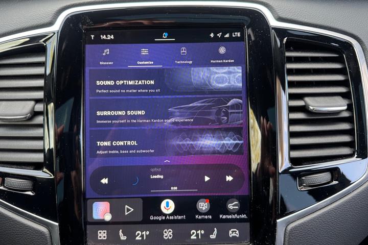 Grå Volvo XC90 fra 2023