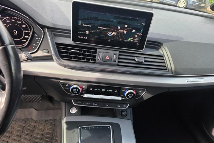 Sort Audi Q5 fra 2017