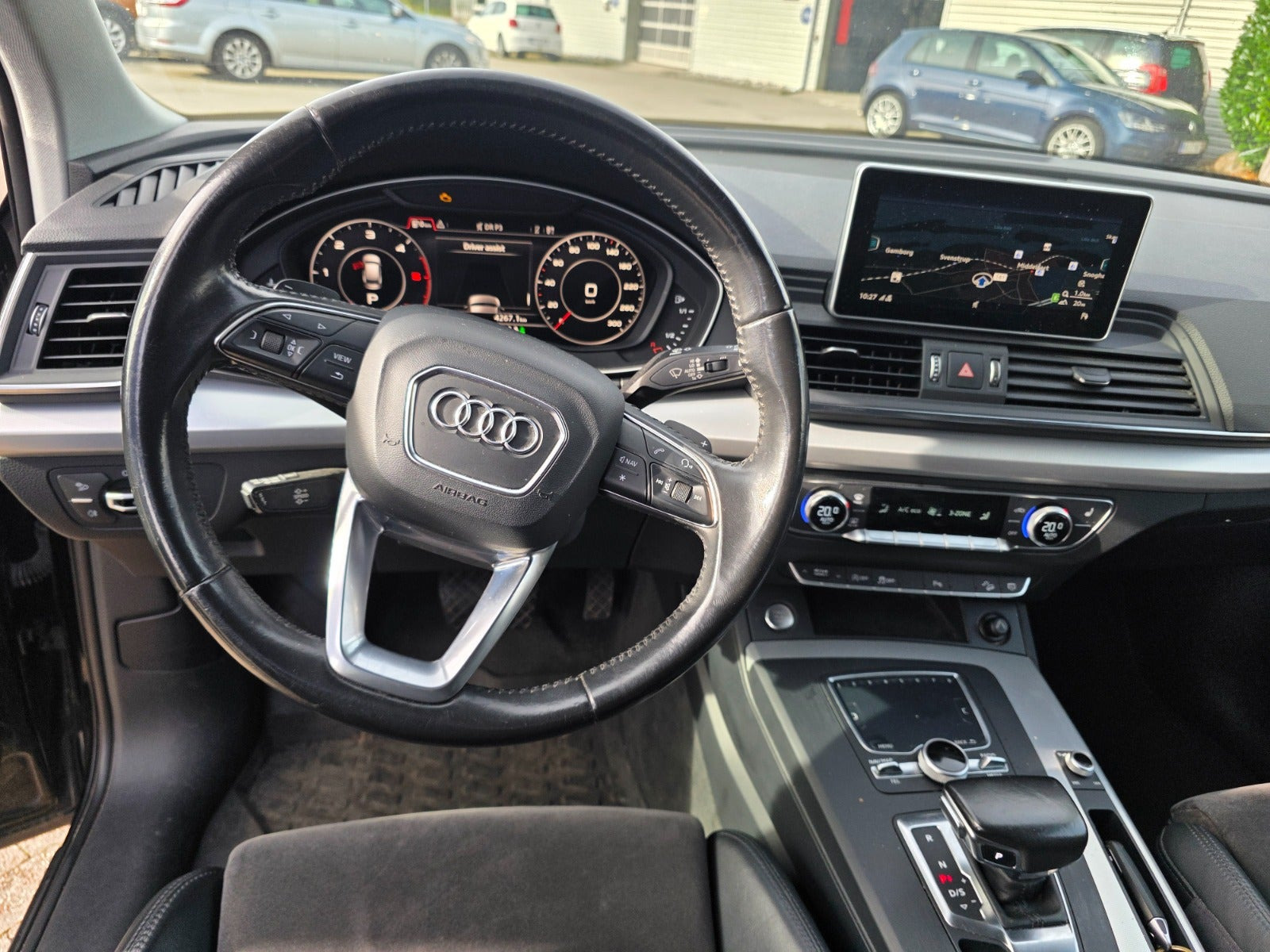 Sort Audi Q5 fra 2017