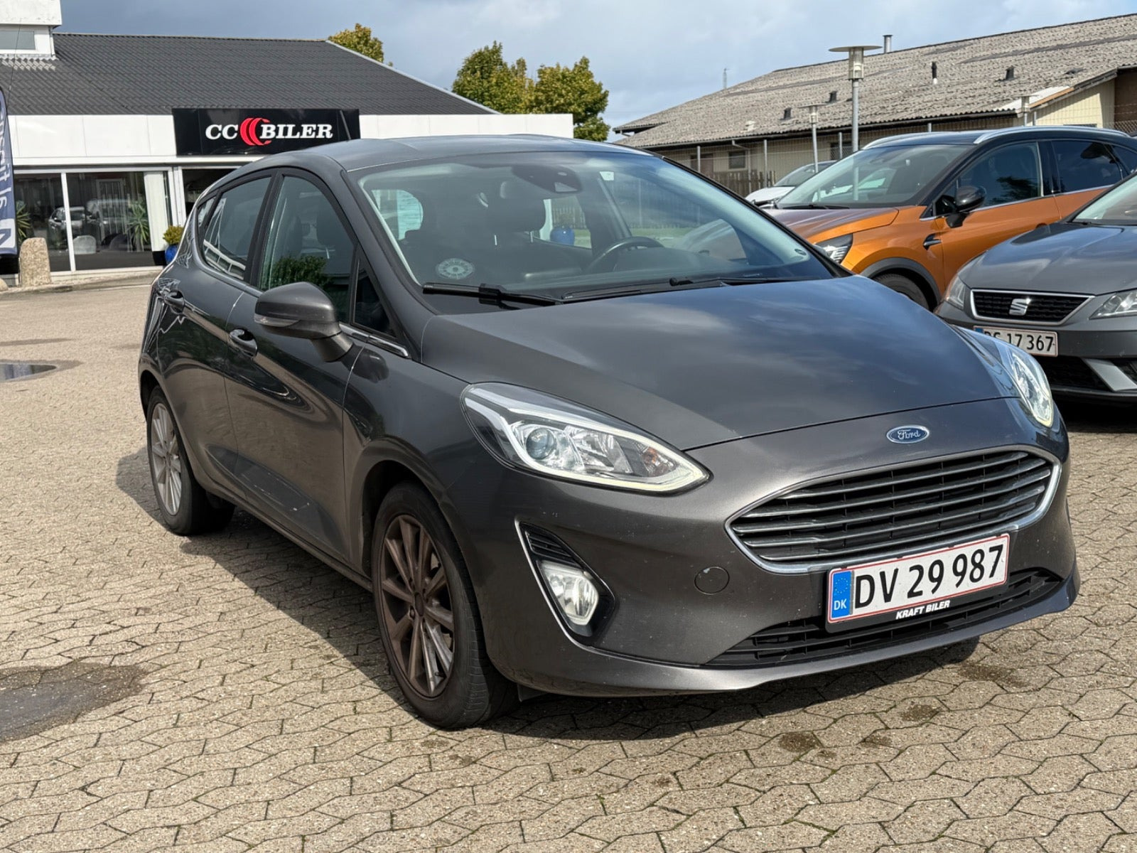 Grå Ford Fiesta fra 2018