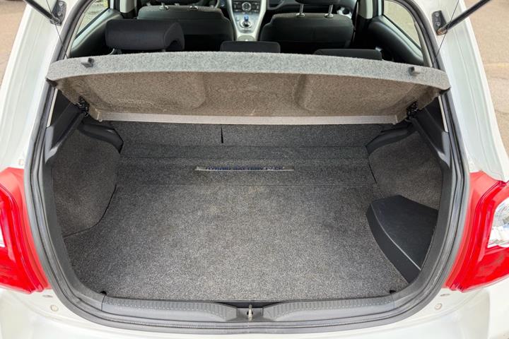 undefined Toyota Auris fra 2010