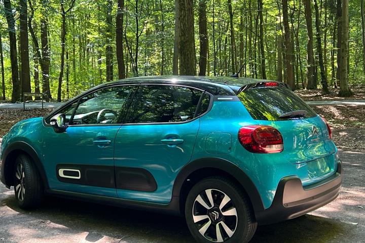Blå Citroën C3 fra 2021