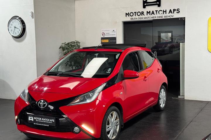 undefined Toyota Aygo fra 2015