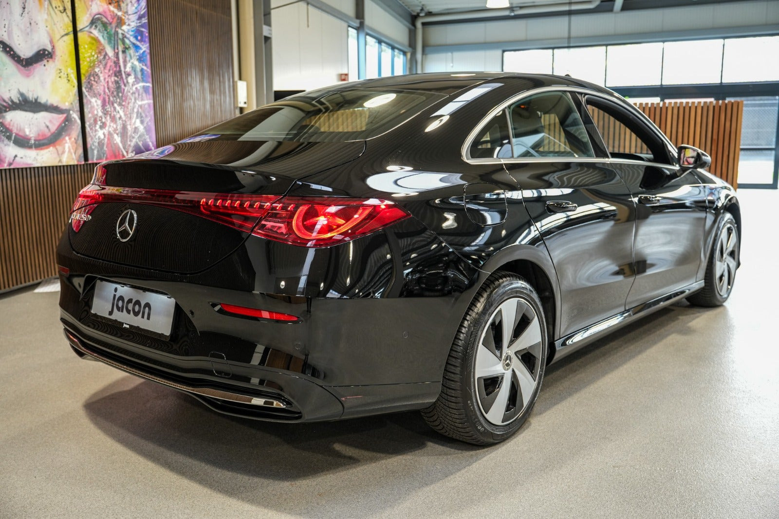 Sort Mercedes CLA250+ fra 2025