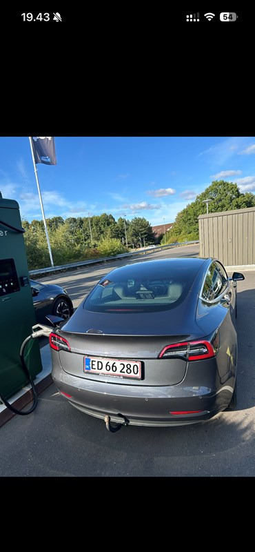 undefined Tesla Model 3 fra 2019