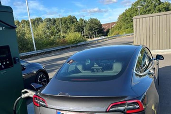 undefined Tesla Model 3 fra 2019