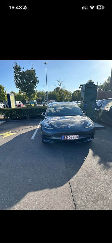undefined Tesla Model 3 fra 2019