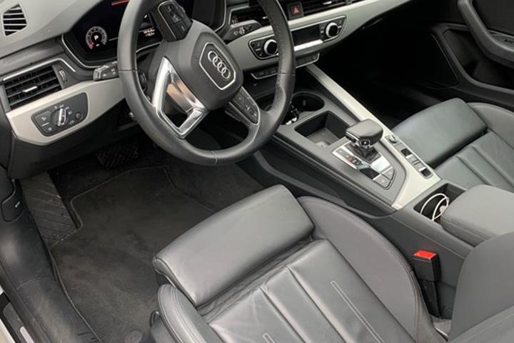 undefined Audi A5 Cabriolet fra 2022