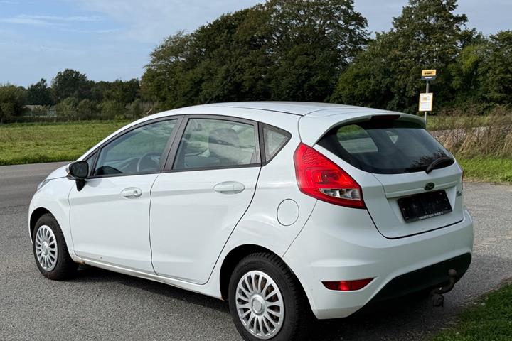 undefined Ford Fiesta fra 2010