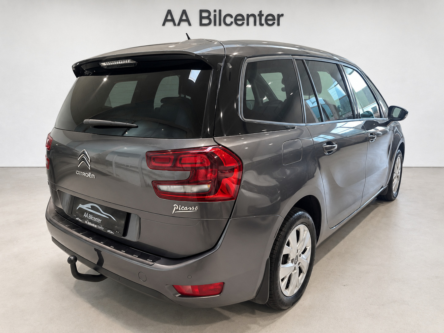 Grå Citroën Grand C4 Picasso fra 2017