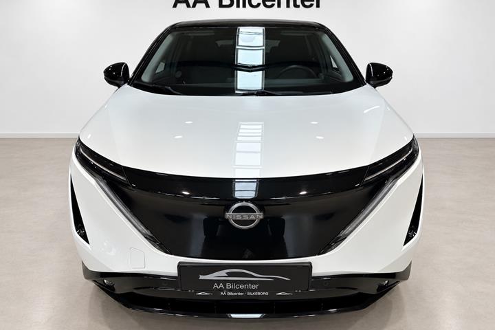 Hvid Nissan Ariya fra 2024