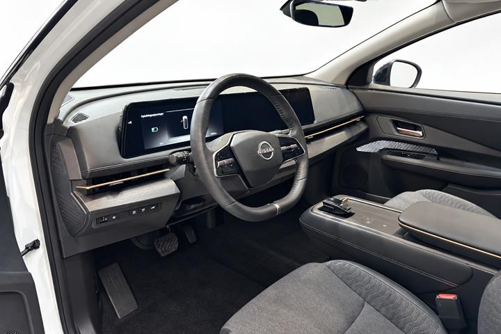 Hvid Nissan Ariya fra 2024