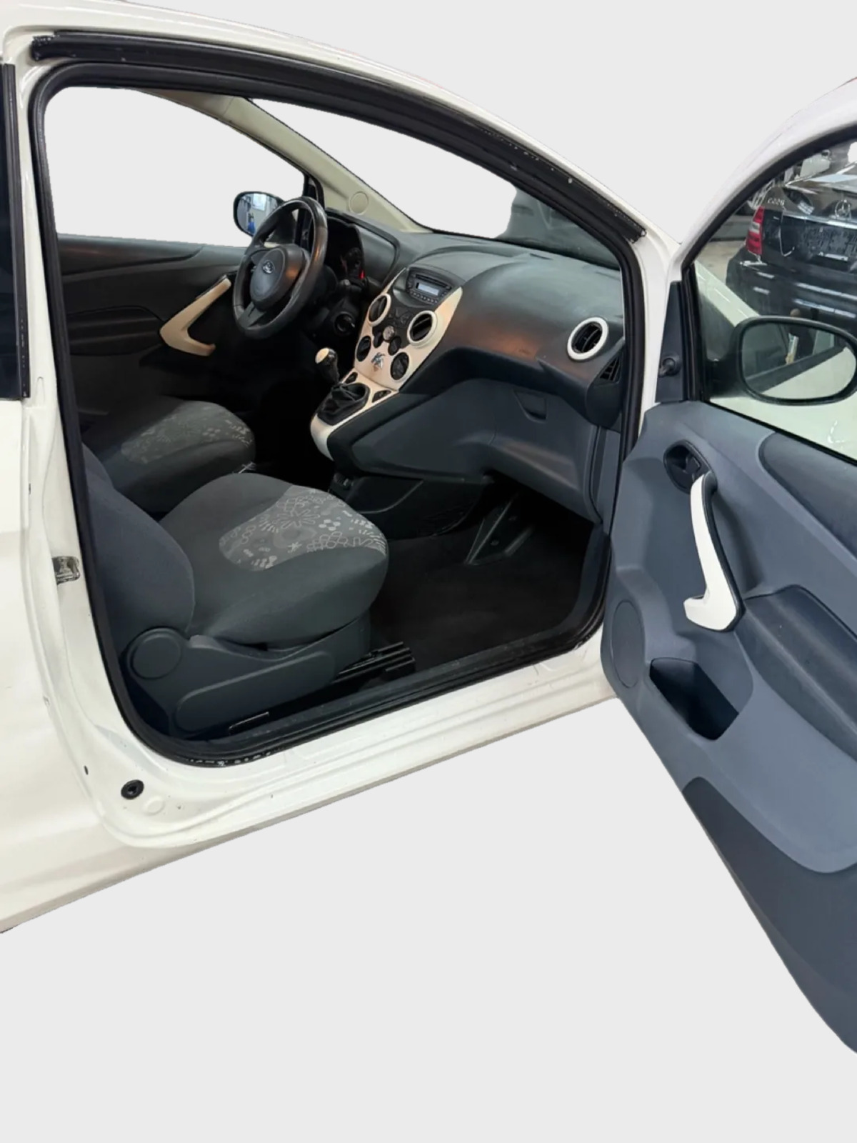 undefined Ford Ka fra 2014