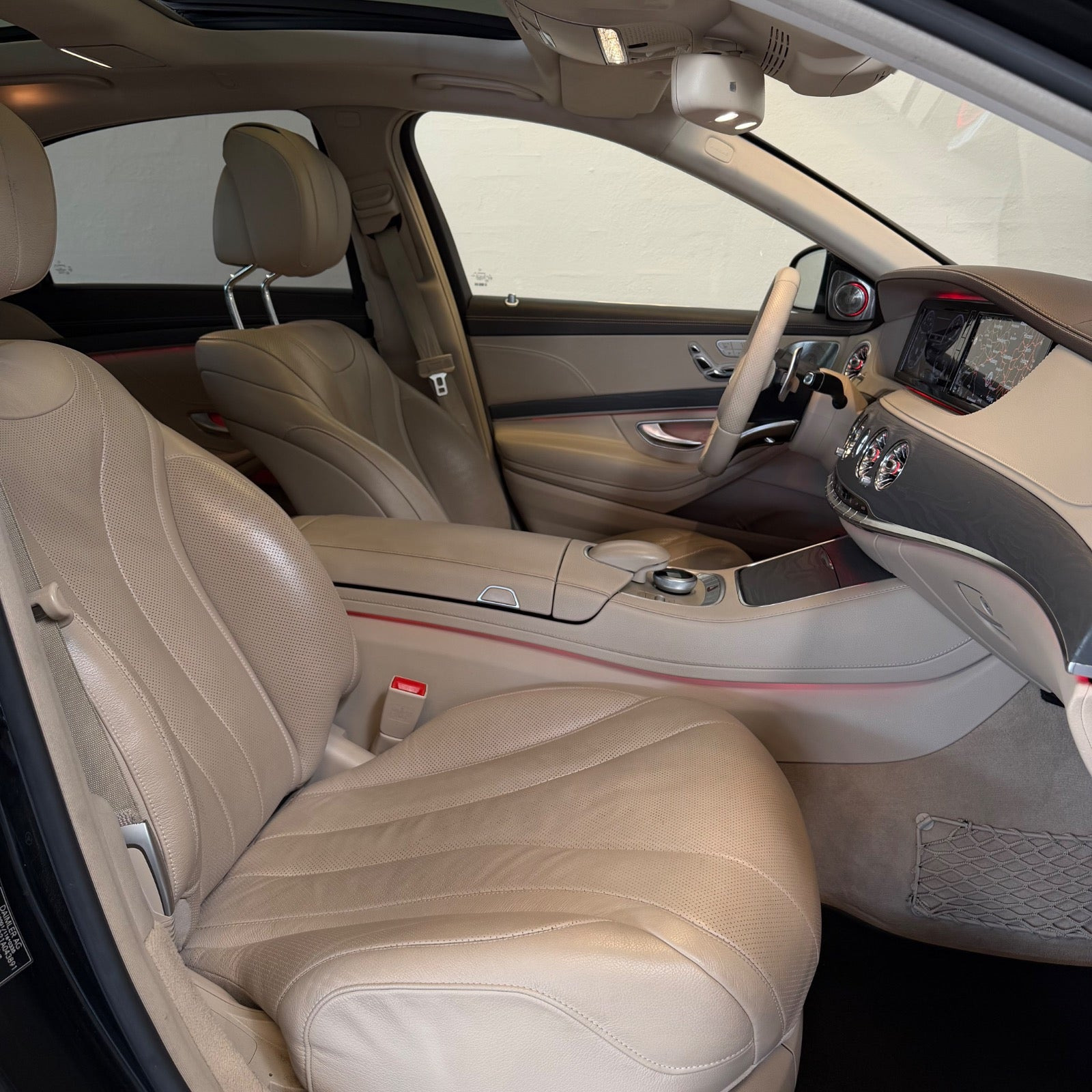 Sort Mercedes S500 fra 2014
